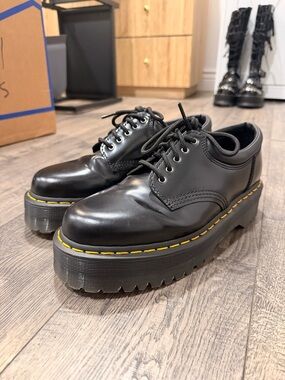 Dr. Martens 8053 Quad Women’s US Size 10 Black Leather Lace-Up Platform Shoes